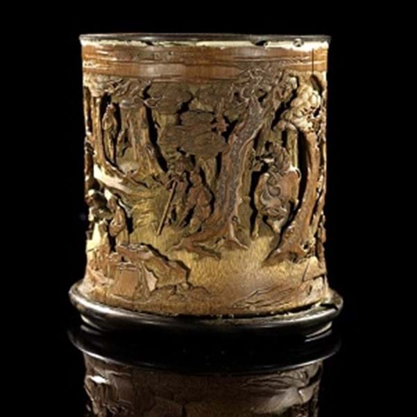 Charity Shop Donation makes £360,000 at Asian Art auction Image