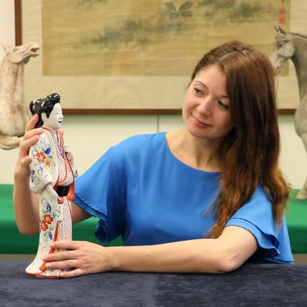 The Rise and Fall of a Kakiemon Bijin Image