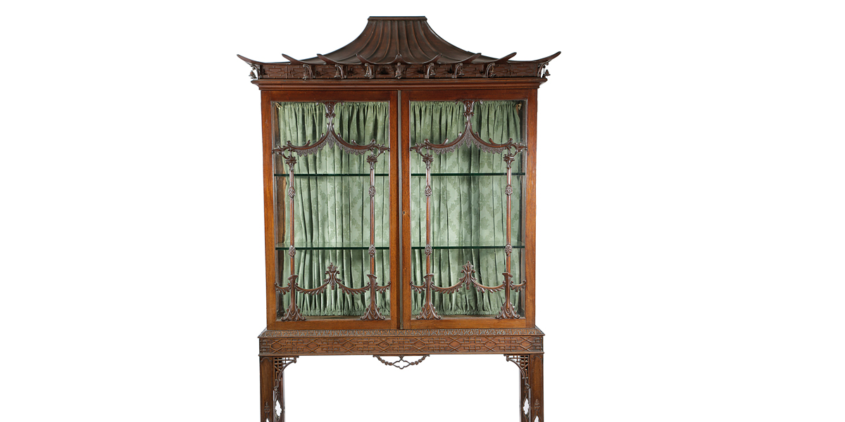 Display cabinet.jpg 