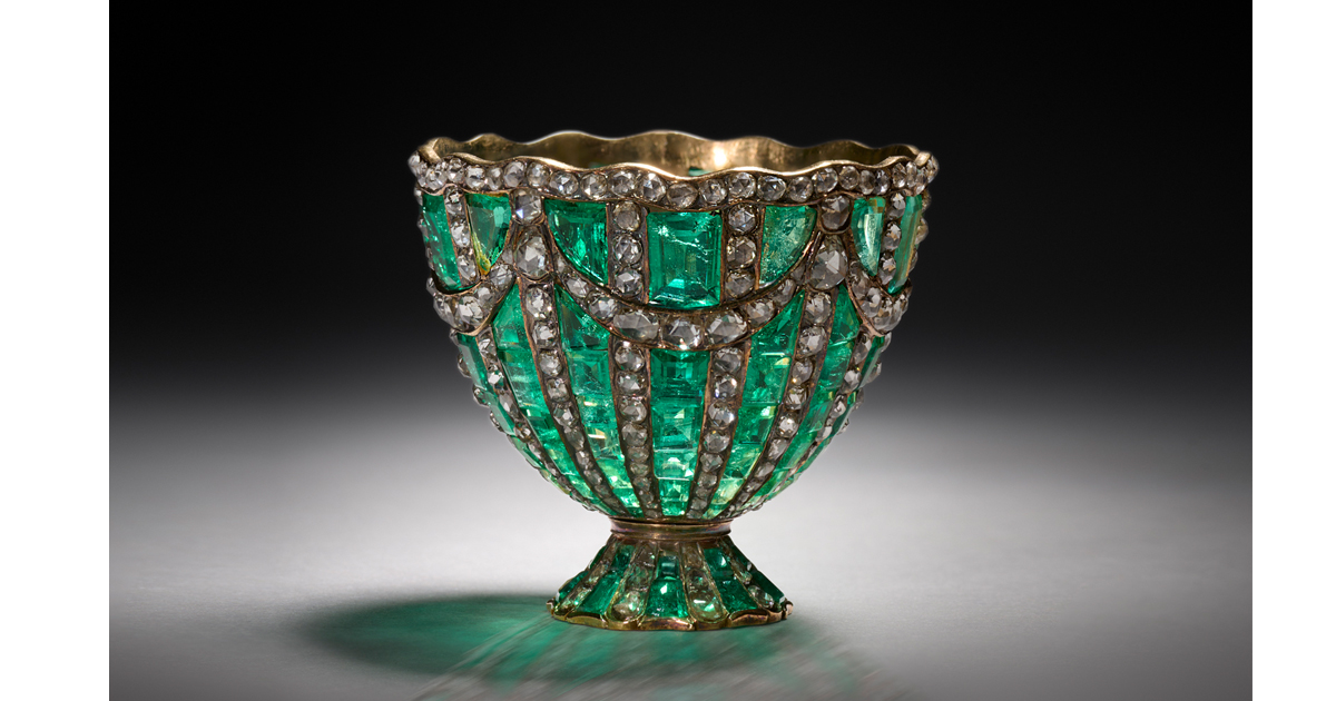 Jewelled zarf set to sell for £100,000 at auction Woolley and Wallis