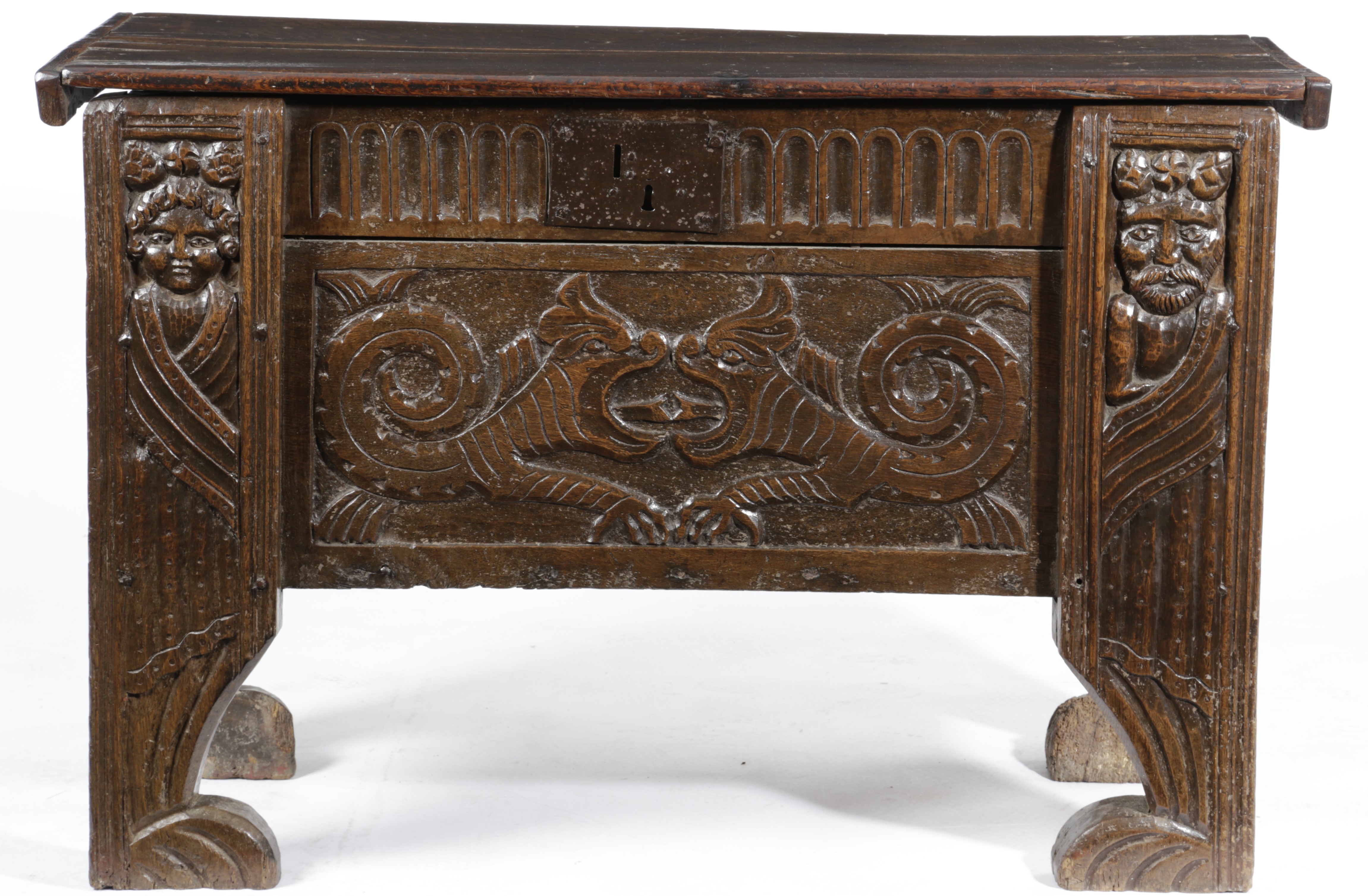 Oak coffer.jpg 